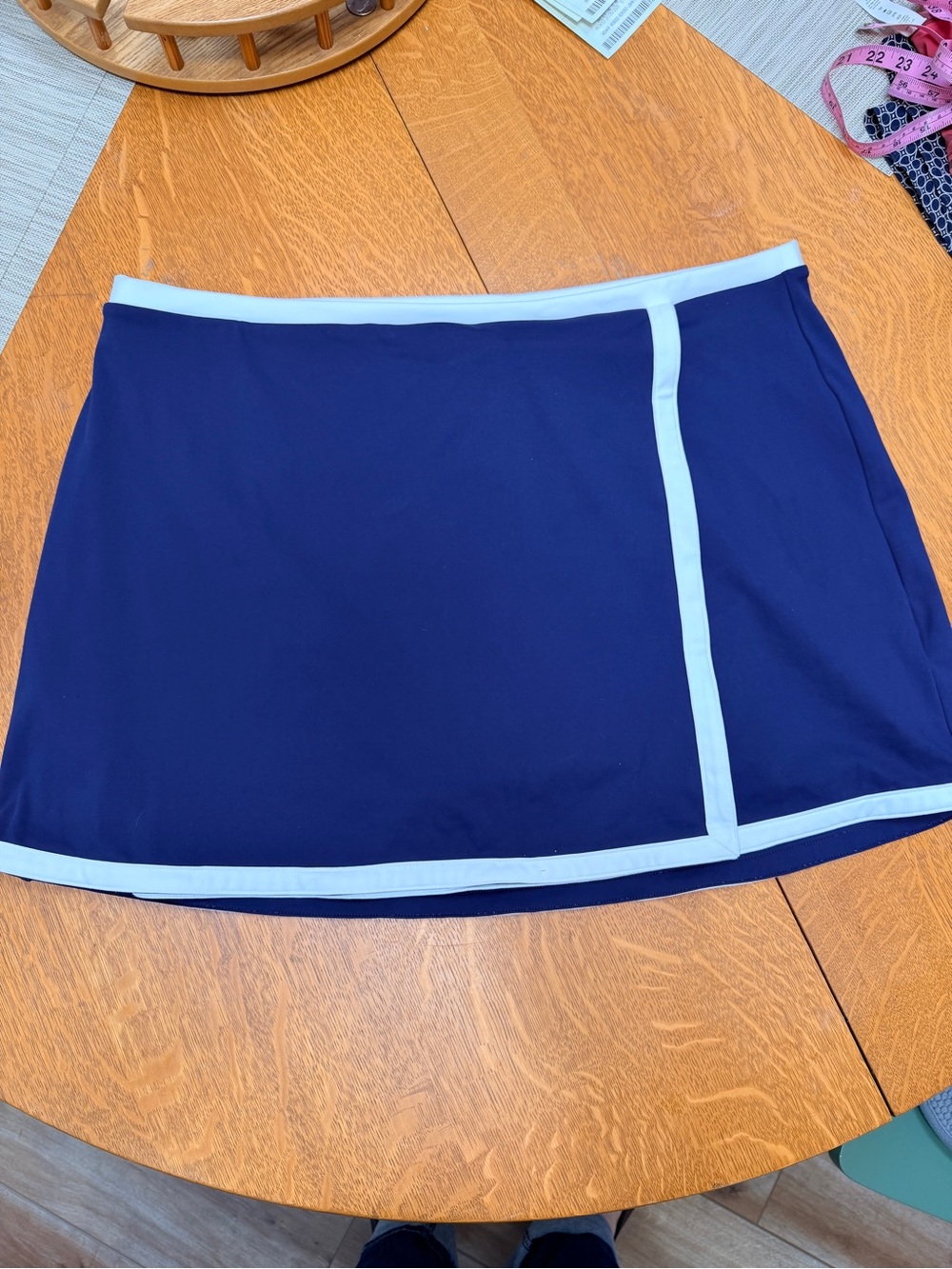 J. Crew Women's Navy Blue Skort w/ White Trim A-line 2X NWT
